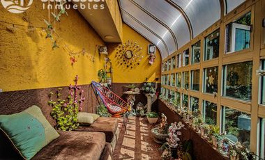 CASA EN VENTA TOLUCA COLONIA MORELOS 1A SECCION SOBRE CORREDOR URBANO, CALIDA, CONFORTABLE, AMPLIO Y HERMOSO JARDÍN, A 7 MIN DEL CENTRO