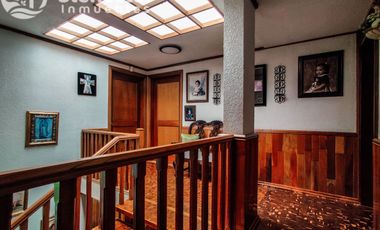 CASA EN VENTA TOLUCA COLONIA MORELOS 1A SECCION SOBRE CORREDOR URBANO, CALIDA, CONFORTABLE, AMPLIO Y HERMOSO JARDÍN, A 7 MIN DEL CENTRO