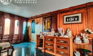 CASA EN VENTA TOLUCA COLONIA MORELOS 1A SECCION SOBRE CORREDOR URBANO, CALIDA, CONFORTABLE, AMPLIO Y HERMOSO JARDÍN, A 7 MIN DEL CENTRO