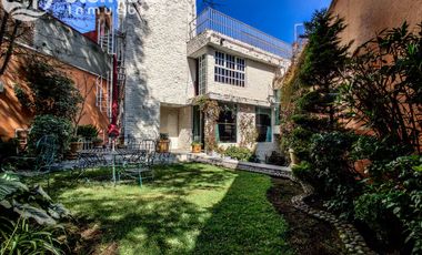 CASA EN VENTA TOLUCA COLONIA MORELOS 1A SECCION SOBRE CORREDOR URBANO, CALIDA, CONFORTABLE, AMPLIO Y HERMOSO JARDÍN, A 7 MIN DEL CENTRO