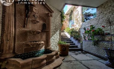 CASA EN VENTA TOLUCA COLONIA MORELOS 1A SECCION SOBRE CORREDOR URBANO, CALIDA, CONFORTABLE, AMPLIO Y HERMOSO JARDÍN, A 7 MIN DEL CENTRO