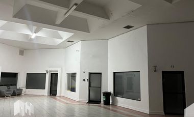 🚩🚩🚩VENTA DE LOCAL EN PLAZA COMERCIAL CON OPCION A RENTA EN BLVD. ORTIZ MENA🚩🚩🚩