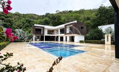 FINCA MONTECRISTO EN ALQUILER EN PALMIRA LLAMANOS AL3023991055 TE ESPERAMOS
