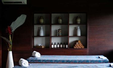 Freehold - Rice Field Vista Retreat Serene Luxury Living in Ubud's Panoramic Paradise