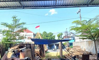 Gudang Luas dan Strategis di Jalan Imogiri Barat