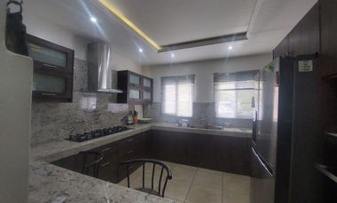 Via La Costa, Renta de Hermosa Casa 4 Dorm. Amoblada con Piscina