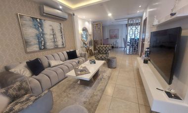 Via La Costa, Renta de Hermosa Casa 4 Dorm. Amoblada con Piscina