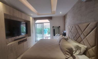 Via La Costa, Renta de Hermosa Casa 4 Dorm. Amoblada con Piscina