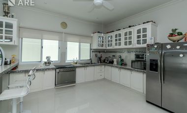 Casa en Venta, Lagos del Sol, Cancún Quintana Roo.