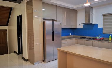 corner MODERN VIP MANSION IN SOUTH FORBES Good as new