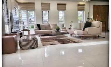 corner MODERN VIP MANSION IN SOUTH FORBES Good as new