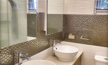 corner MODERN VIP MANSION IN SOUTH FORBES Good as new