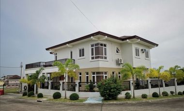corner MODERN VIP MANSION IN SOUTH FORBES Good as new