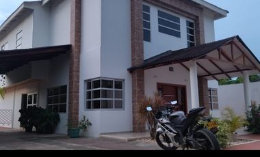 Se Vende Casa Campestre En Cerete Cordoba,  Cerca Del Aeropuerto