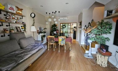 For sale V Compound Ratchaphruek-Pinklao, corner plot, Decorated and ready to move in price only 3.7 M.Baht
