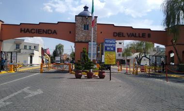 VENTA DE CASA HACIENDA DEL VALLE LIBRE DE GRAVAMEN
