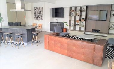 METRO ÑUÑOA / IRARRAZAVAL CON ANTONIO VARAS