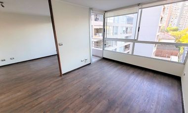 METRO ÑUÑOA / IRARRAZAVAL CON ANTONIO VARAS