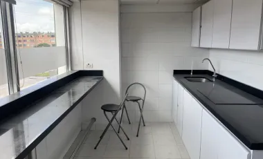 Renta Venta Local Comercial Centro Comercial Tunal 2 pisos  237 m² 2 pisos