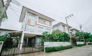 ราคาคุ้มค่า!!! ขายบ้านเดี่ยวพร้อมเฟอร์ 3 ชั้น โครงการ คาซ่า แกรนด์ ราชพฤกษ์-พระราม 5 (Casa Grand Ratchapruek-Rama 5) ทำเลดี สภาพใหม่มาก พร้อมเฟอร์บิ้ว