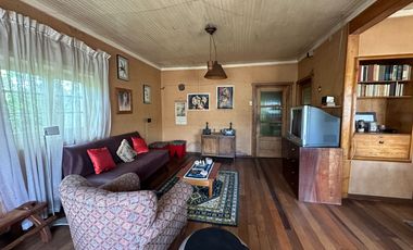 Se Vende Casona Alemana en ciudad de Paillaco, Región de Los Ríos.