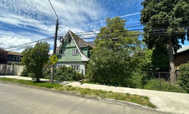 Se Vende Casona Alemana en ciudad de Paillaco, Región de Los Ríos.