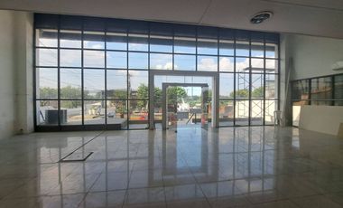ALQUILER DE LOCAL COMERCIAL EN EL NORTE DE GUAYAQUIL  EN AVENIDA PRINCIPAL (ANDREINA)