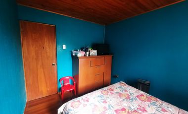 Casa con local comercial Sector Llallauquen 148.000.000 4D 2B 4E