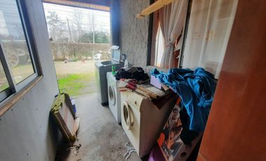 Casa con local comercial Sector Llallauquen 148.000.000 4D 2B 4E