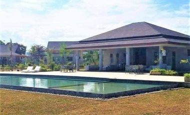 Beachfront Family Villa 3Bedroom in Guinsay Danao City Cebu