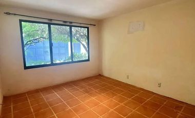 CUERNAVACA VENTA CASA PALMIRA TINGUINDIN 3 RECAMARAS, SEGURIDAD 24 HORAS