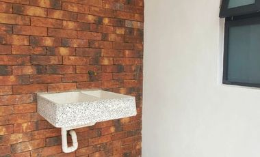 VENTA DE CASAS EN EXCLUSIVO RESIDENCIAL CON ALBERCA EN TLAYACAPAN