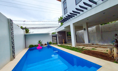 For Sale:5 Bedrooms House And Lot with Pool In Merville Parañaque City