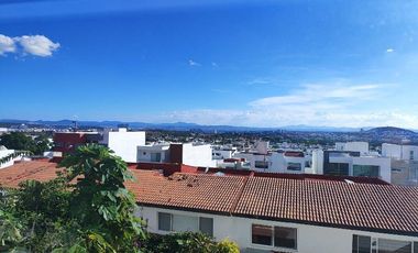 casa venta Querétaro real de  juriquilla amplia con tv y mega salón de juegos ef