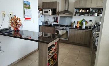 casa venta Querétaro real de  juriquilla amplia con tv y mega salón de juegos ef