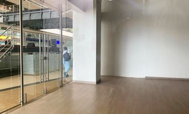 PR20366 Local en arriendo en el sector San Diego