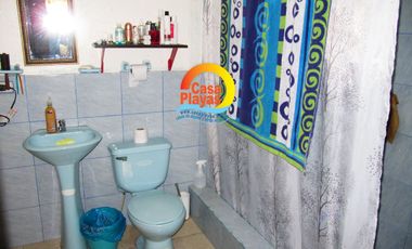 Casa de Venta en Playas, via a Data, ciudadela cerrada con salida al mar