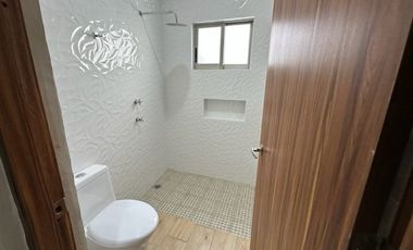 VENDO RESIDENCIA CON ALBERCA EN CUERNAVACA