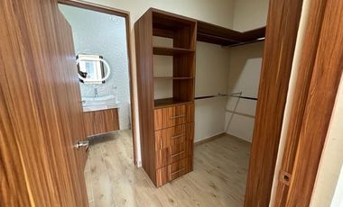 VENDO RESIDENCIA CON ALBERCA EN CUERNAVACA