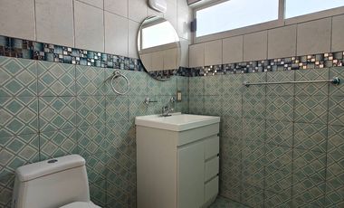 Casa en renta en toluca sobre Hidalgo con ubicación estratégica 5 recamaras.