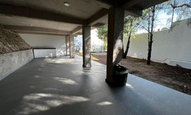 Renta Casa Tipo Townhouse AMUEBLADA 2 Habs. con Rooftop