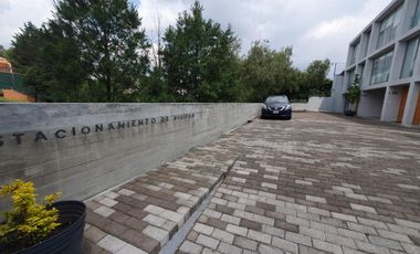 Renta Casa Tipo Townhouse AMUEBLADA 2 Habs. con Rooftop