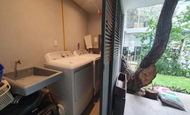 Renta Casa Tipo Townhouse AMUEBLADA 2 Habs. con Rooftop