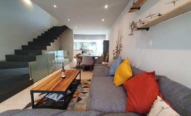 Renta Casa Tipo Townhouse AMUEBLADA 2 Habs. con Rooftop