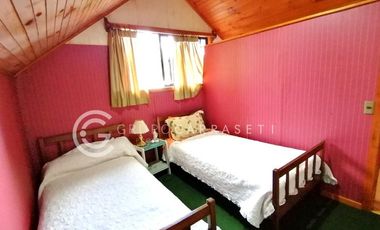 CASA EN PLAYA LAS CASCADAS, PUERTO OCTAY
