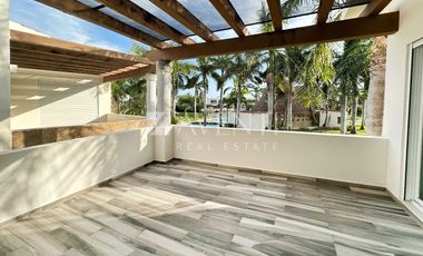 Casa en Venta, Isla Dorada Residencial, Cancún Quintana Roo.