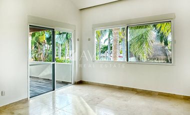 Casa en Venta, Isla Dorada Residencial, Cancún Quintana Roo.
