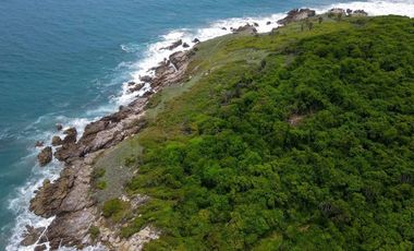 Terreno Frente Al Mar en El Risco de playa Punta Escondida, Puerto Escondido