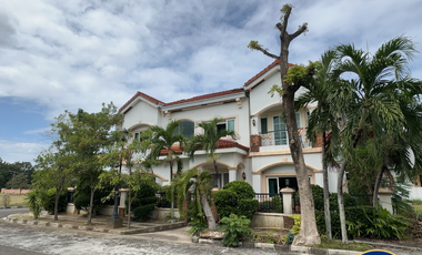 House and Lot in Brentville for sale