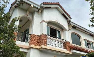 House and Lot in Brentville for sale